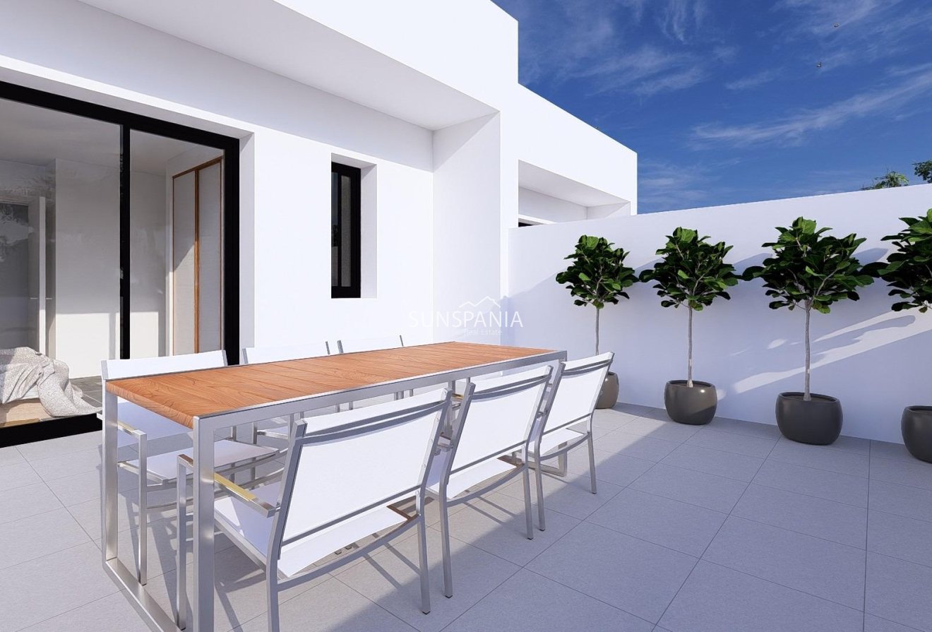 Obra nueva - Chalet -
Daya Nueva - Pueblo