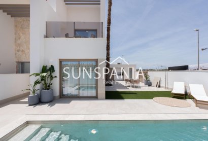 Obra nueva - Quad House -
Los Alcazares - Serena Golf