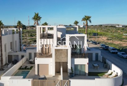 Obra nueva - Chalet -
Los Alcazares - Serena Golf