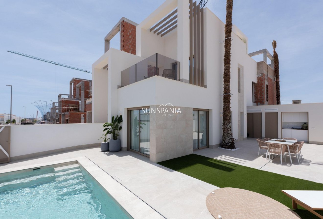 Obra nueva - Chalet -
Los Alcazares - Serena Golf