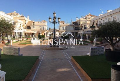 Obra nueva - Chalet -
Pilar de la Horadada