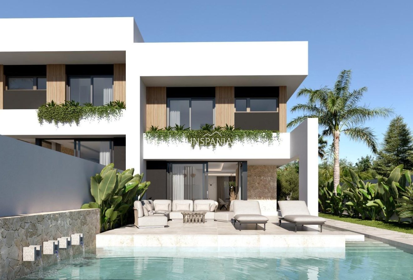 Obra nueva - Chalet -
Orihuela Costa - Las Filipinas