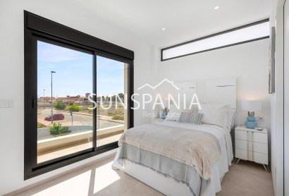 Obra nueva - Chalet -
San Javier - Parque de los leones