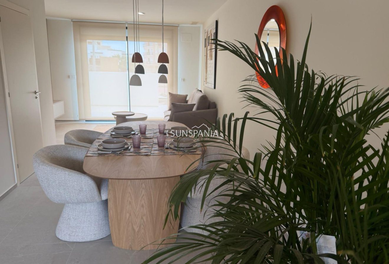 Obra nueva - Chalet -
Pilar de la Horadada - pueblo