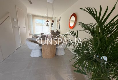 Obra nueva - Chalet -
Pilar de la Horadada - pueblo