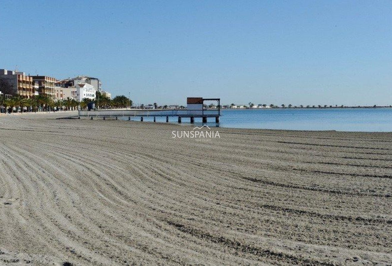 Obra nueva - Chalet -
San Pedro del Pinatar - Centro