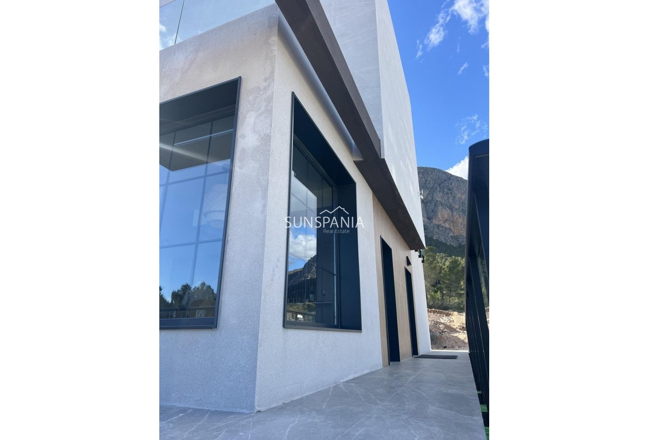 Obra nueva - Chalet -
Polop - PAU1