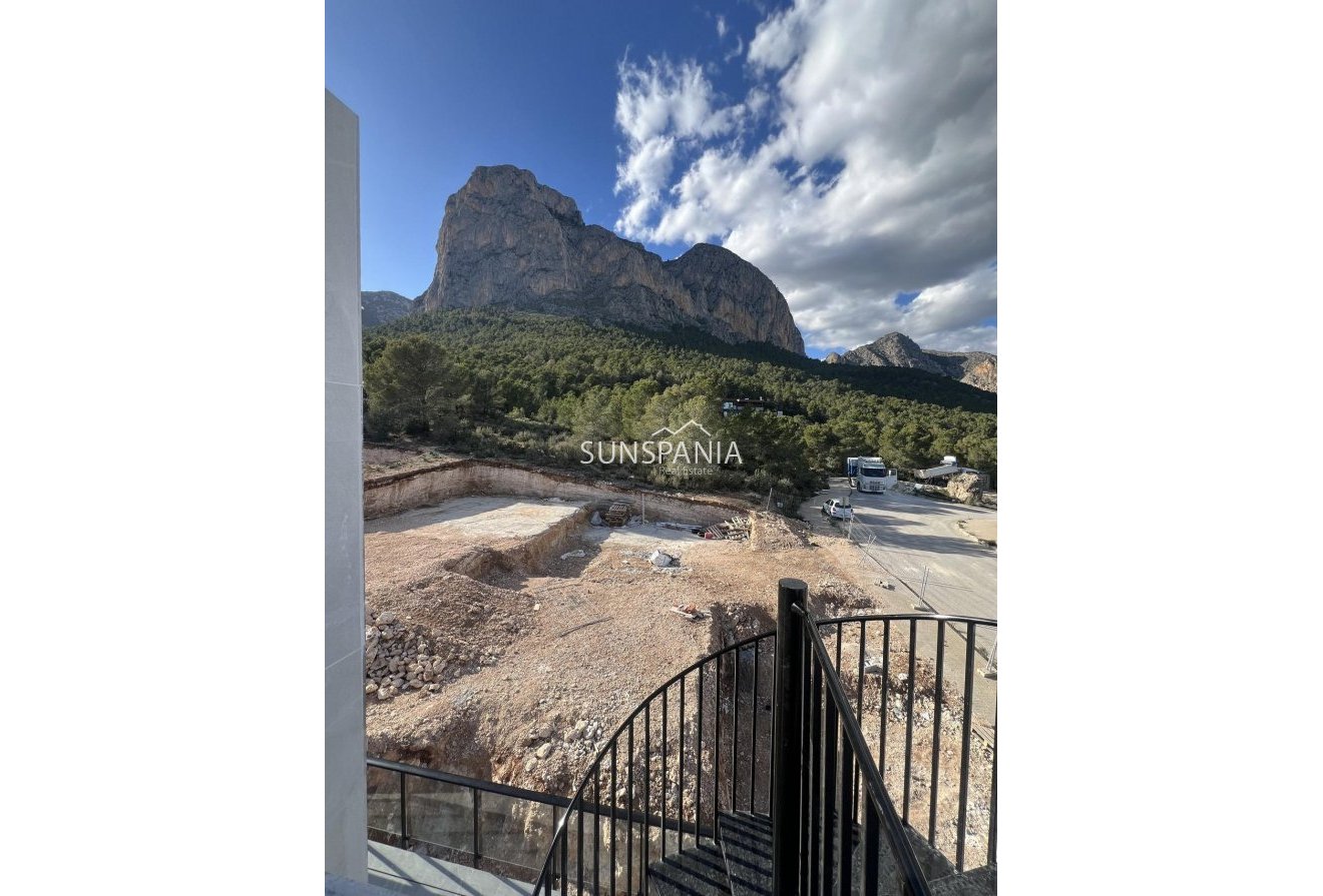 Obra nueva - Chalet -
Polop - PAU1