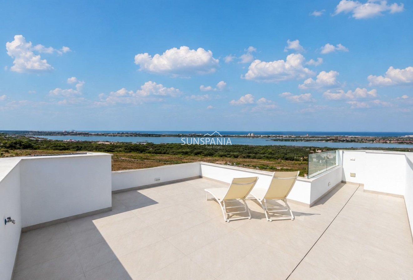 Obra nueva - Chalet -
Orihuela - Vistabella Golf