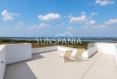 Obra nueva - Chalet -
Orihuela - Vistabella Golf