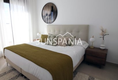 Obra nueva - Chalet -
Pilar de la Horadada - parque Andromeda