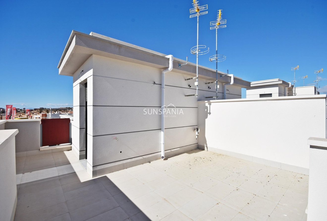 Obra nueva - Chalet -
Puerto de Mazarron - Mar De Plata