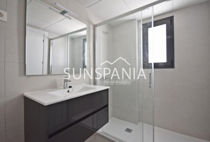 Obra nueva - Chalet -
Puerto de Mazarron - Mar De Plata