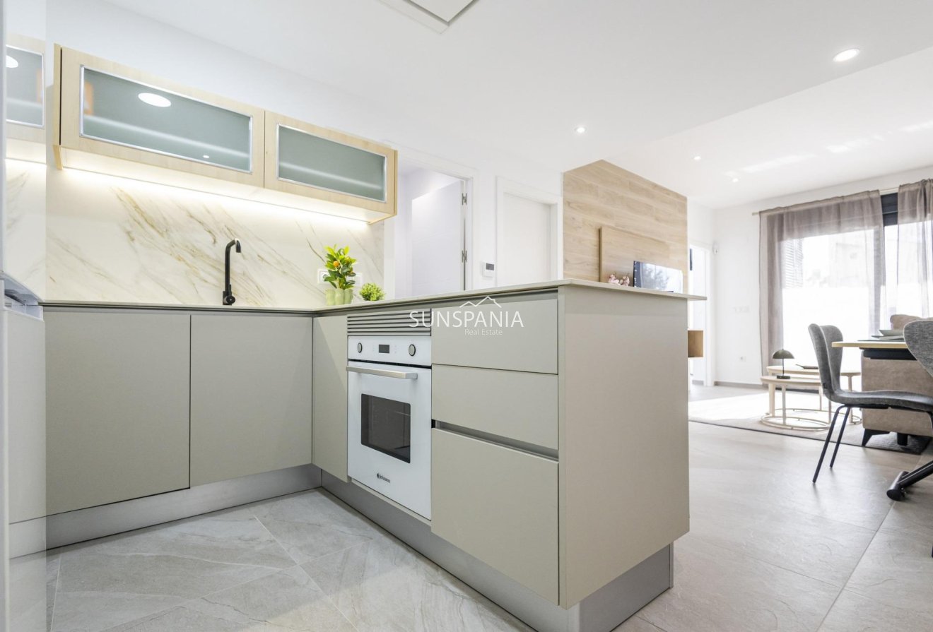 Obra nueva - Piso -
Torrevieja - Nueva Torrevieja