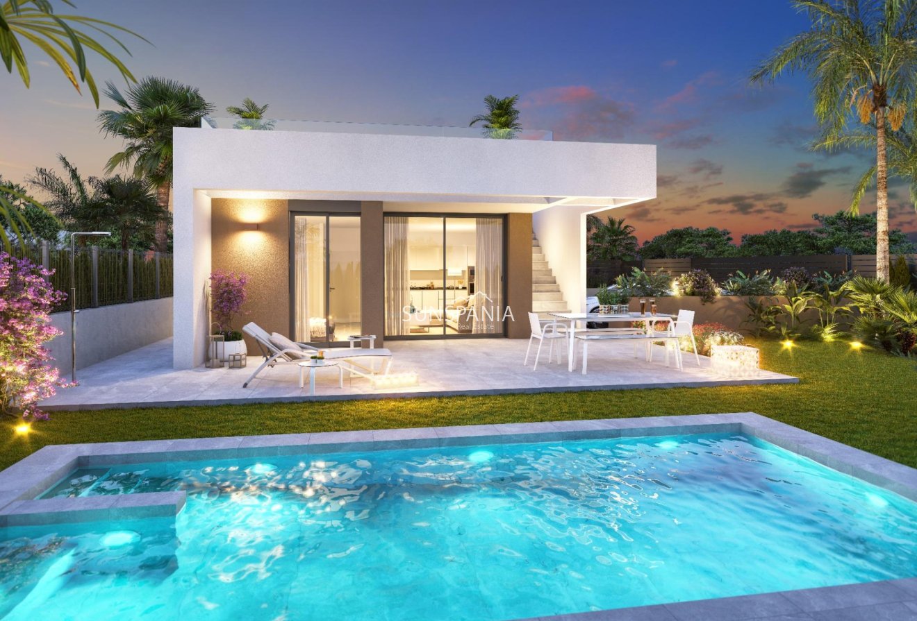 Obra nueva - Chalet -
Vera - Pueblo Salinas