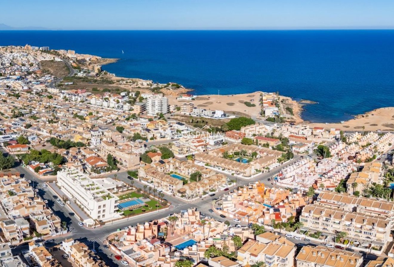 Obra nueva - Piso -
Torrevieja - Los Frutales