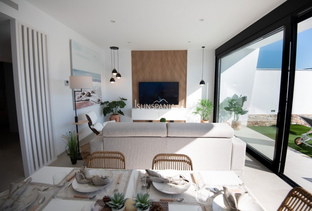 Obra nueva - Adosado -
San Javier - Santiago De La Ribera