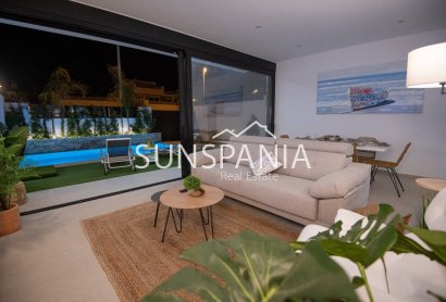 Obra nueva - Adosado -
San Javier - Santiago De La Ribera