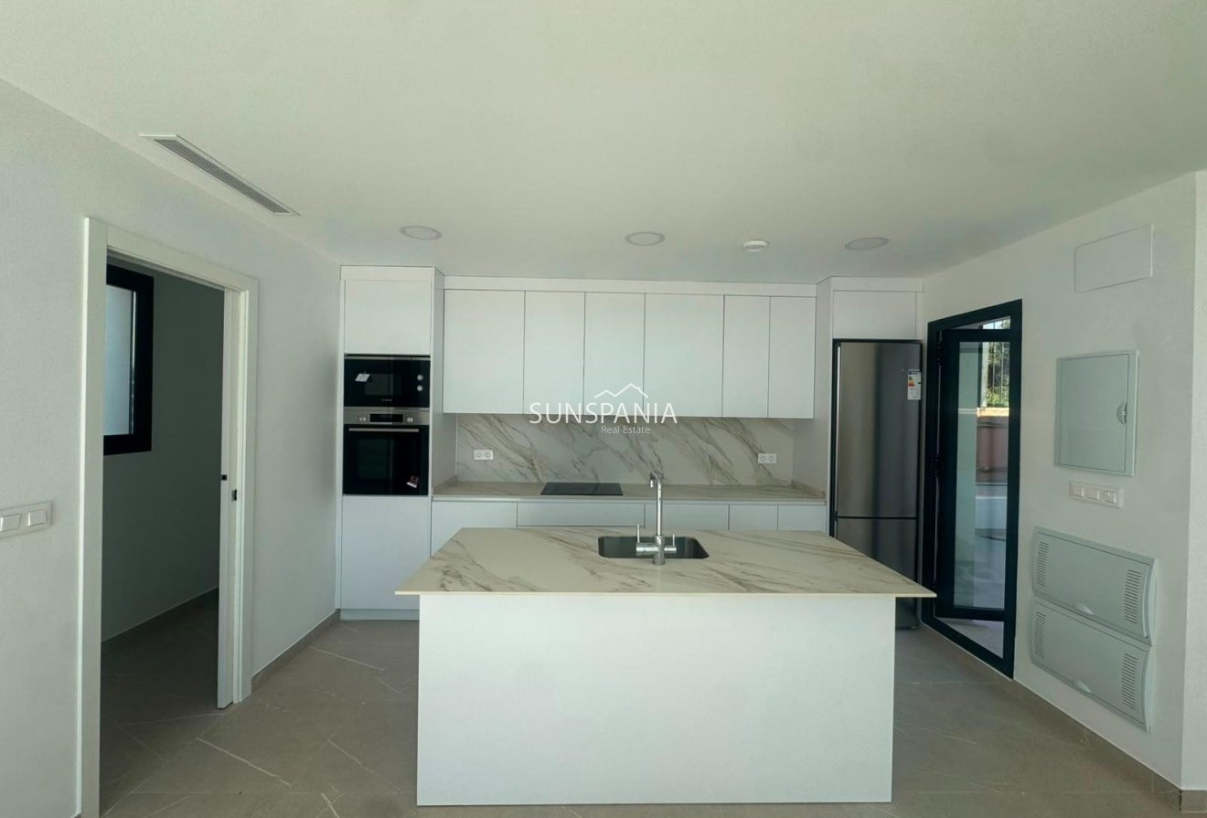 Obra nueva - Chalet -
Alhama De Murcia - Condado De Alhama