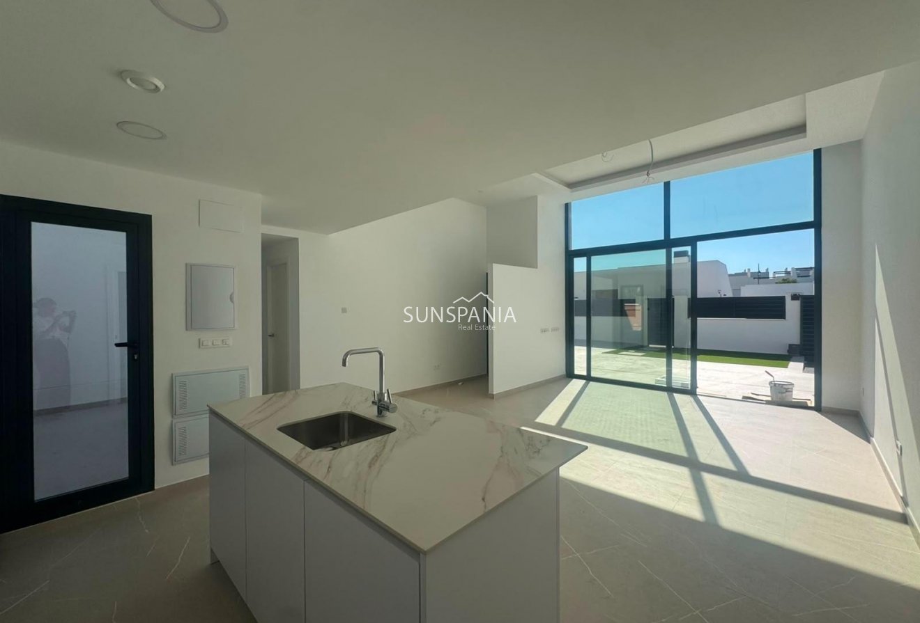 Obra nueva - Chalet -
Alhama De Murcia - Condado De Alhama
