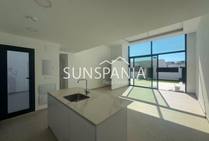 Obra nueva - Chalet -
Alhama De Murcia - Condado De Alhama