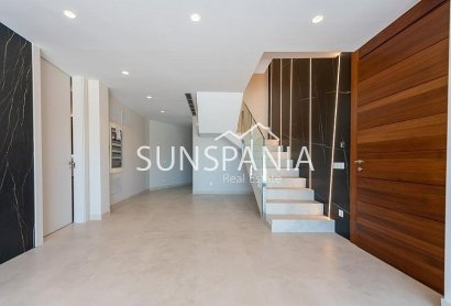Obra nueva - Apartamento / piso -
Benidorm - Poniente