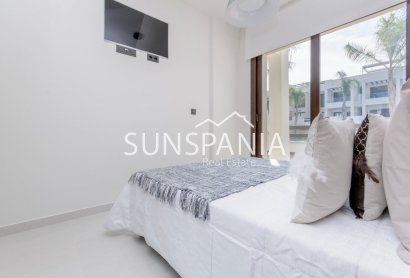 Obra nueva - Apartamento / piso -
Torrevieja - Los Balcones