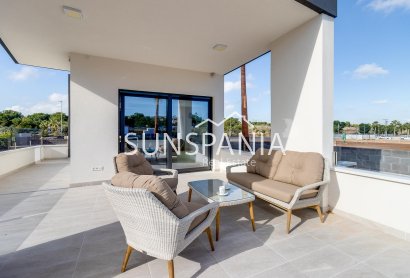 Obra nueva - Apartamento / piso -
Orihuela Costa - Los Altos