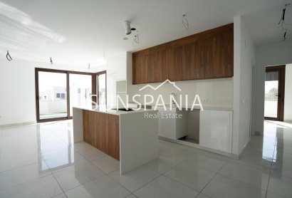 Nouvelle construction - Maison indépendante -
Polop - Alberca