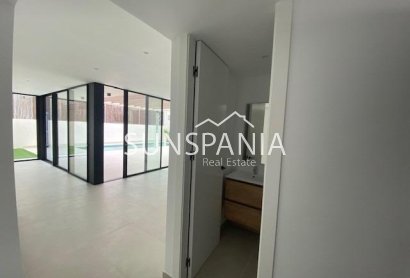 New Build - Town House -
Orihuela Costa - Montezenia