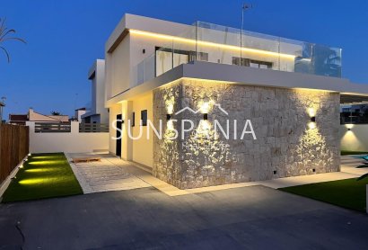 New Build - Town House -
Orihuela Costa - Montezenia