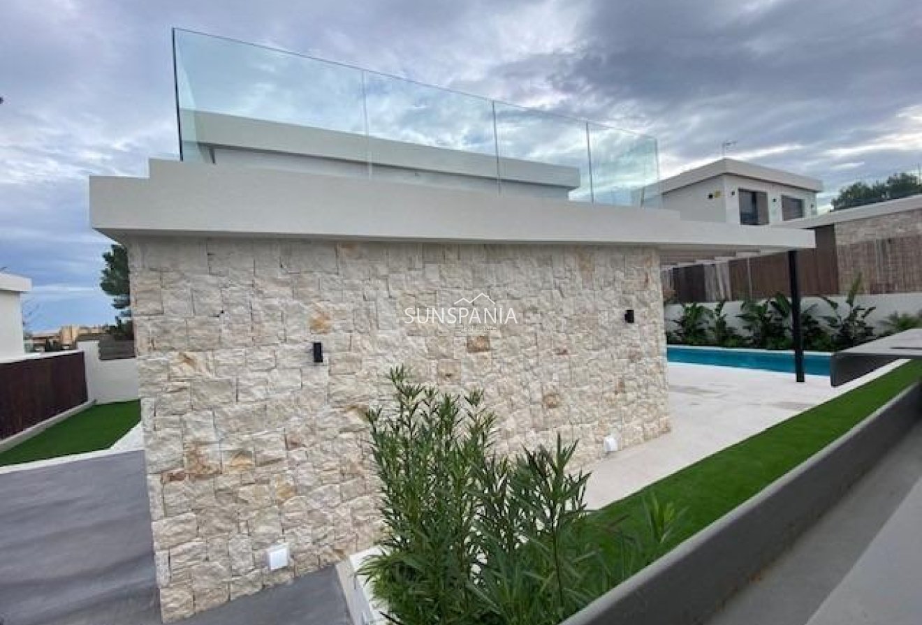 New Build - Town House -
Orihuela Costa - Montezenia