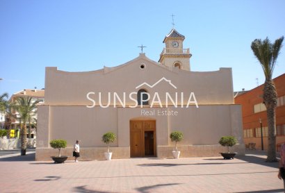 Nouvelle construction - Maison indépendante -
Los Montesinos - La Herrada