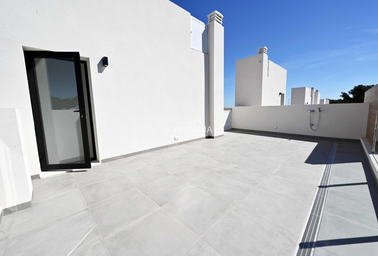 Nouvelle construction - Maison indépendante -
Orihuela Costa - Las Filipinas