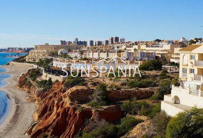 Obra nueva - Casa adosada -
Orihuela Costa - Las Filipinas