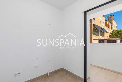 Obra nueva - Apartamento / piso -
Benijofar