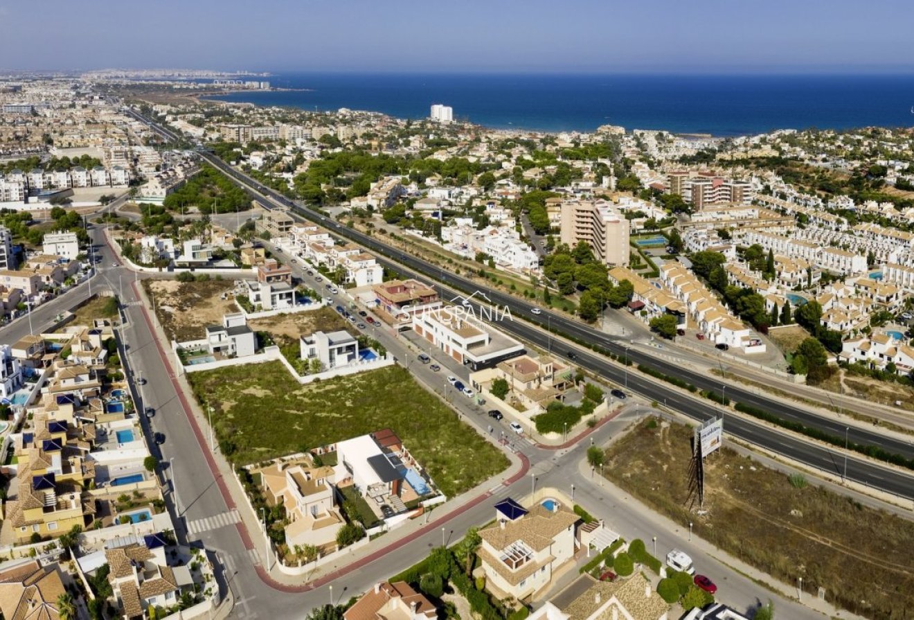 Nouvelle construction - Maison indépendante -
Orihuela Costa - La Zenia