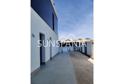 Obra nueva - Chalet -
Orihuela Costa - La Zenia