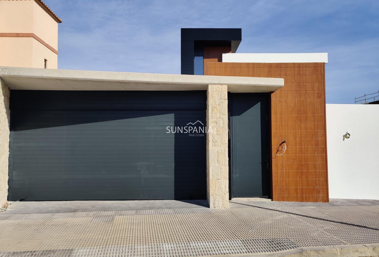 Nouvelle construction - Maison indépendante -
Orihuela Costa - La Zenia