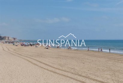 Obra nueva - Apartamento / piso -
Torrevieja - La Mata