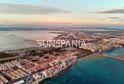 Obra nueva - Apartment -
Torrevieja - Playa de los Locos