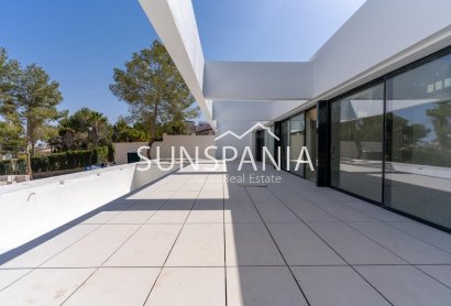 Nouvelle construction - Maison indépendante -
Orihuela Costa - Las Filipinas