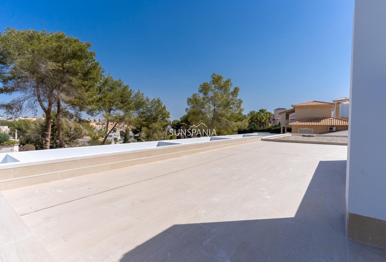 Obra nueva - Chalet -
Orihuela Costa - Las Filipinas