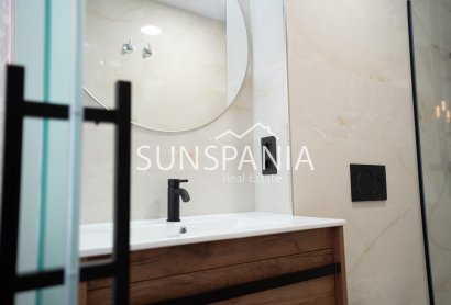 Nouvelle construction - Apartment -
Torrevieja - Punta Prima