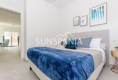 Obra nueva - Apartamento -
San Miguel de Salinas - Urbanizaciones