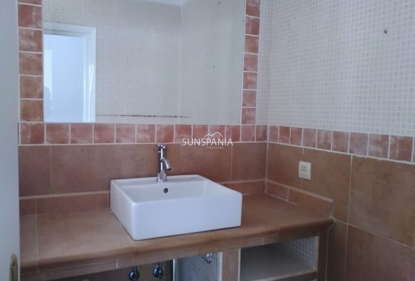 Reventa - Apartamento / piso -
San Vicente del Raspeig - Sol y Luz