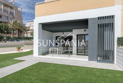 Obra nueva - Apartamento / piso -
Torrevieja - Torreblanca