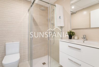 Obra nueva - Apartamento / piso -
Torrevieja - Torreblanca