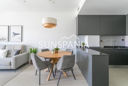 Obra nueva - Apartamento / piso -
Torrevieja - Torreblanca