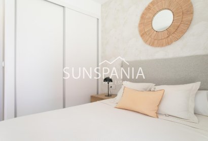 Obra nueva - Apartamento / piso -
Torrevieja - Torreblanca